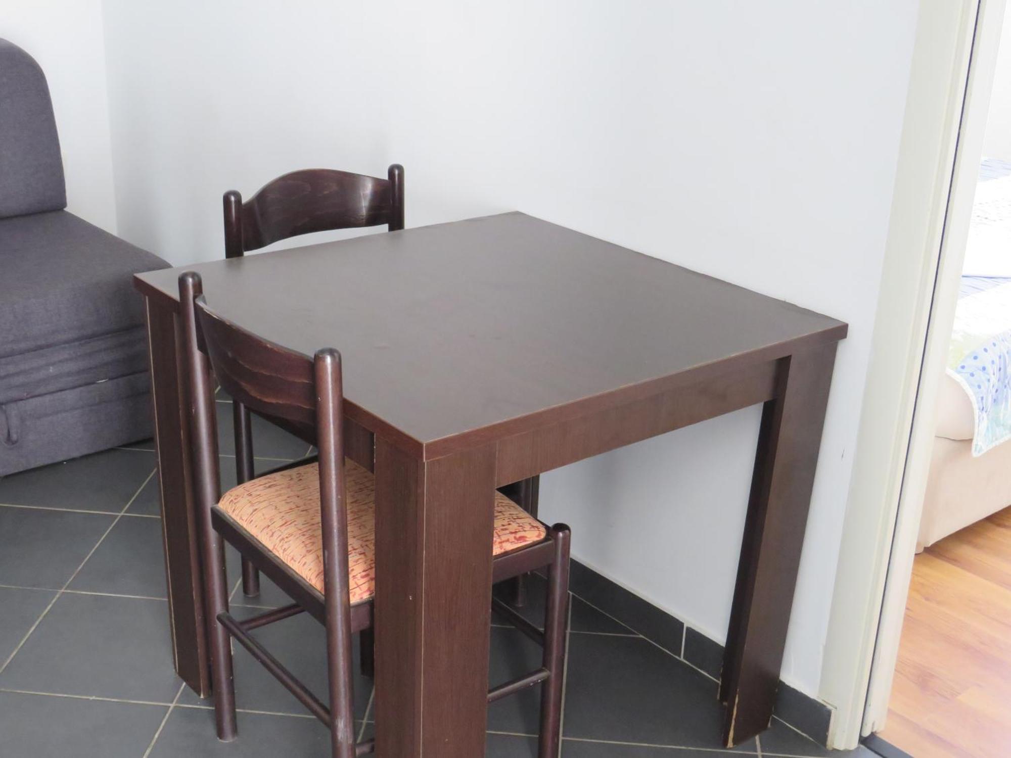 Holidays 4 Apartment Split