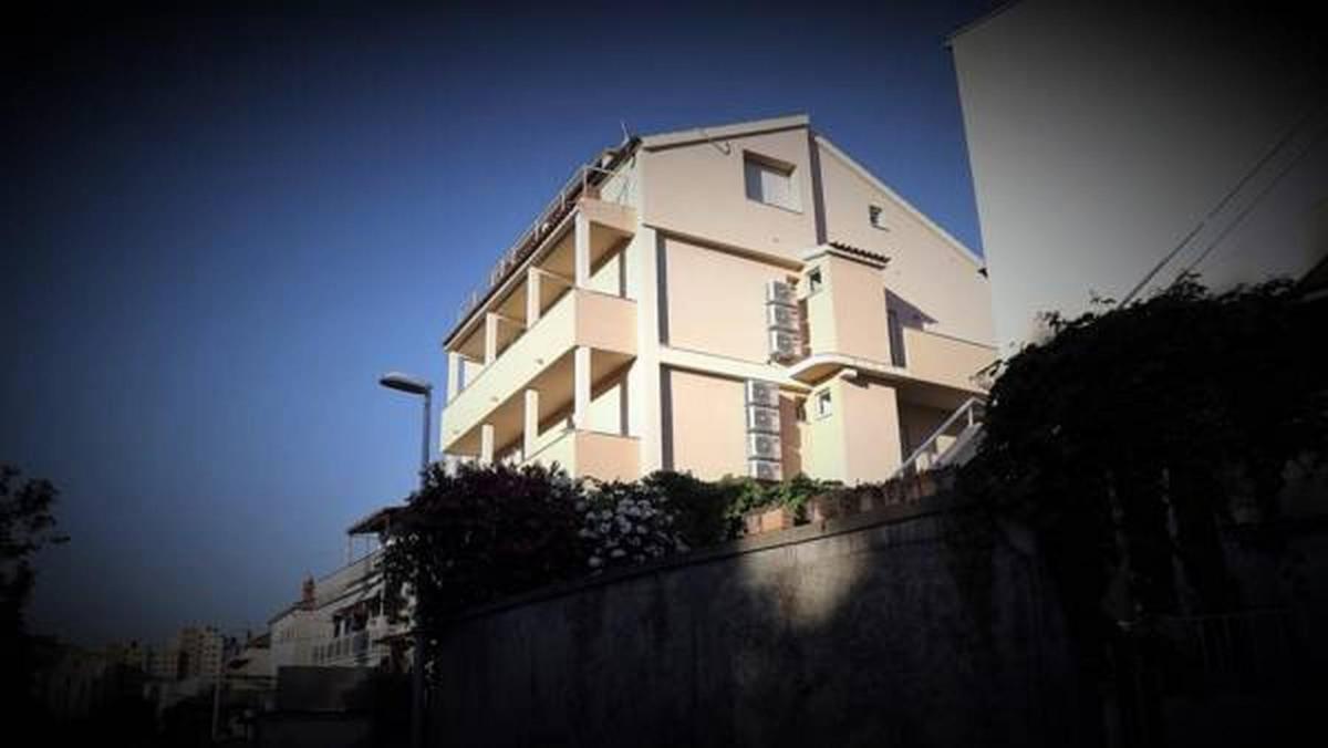 Holidays 4 * Split